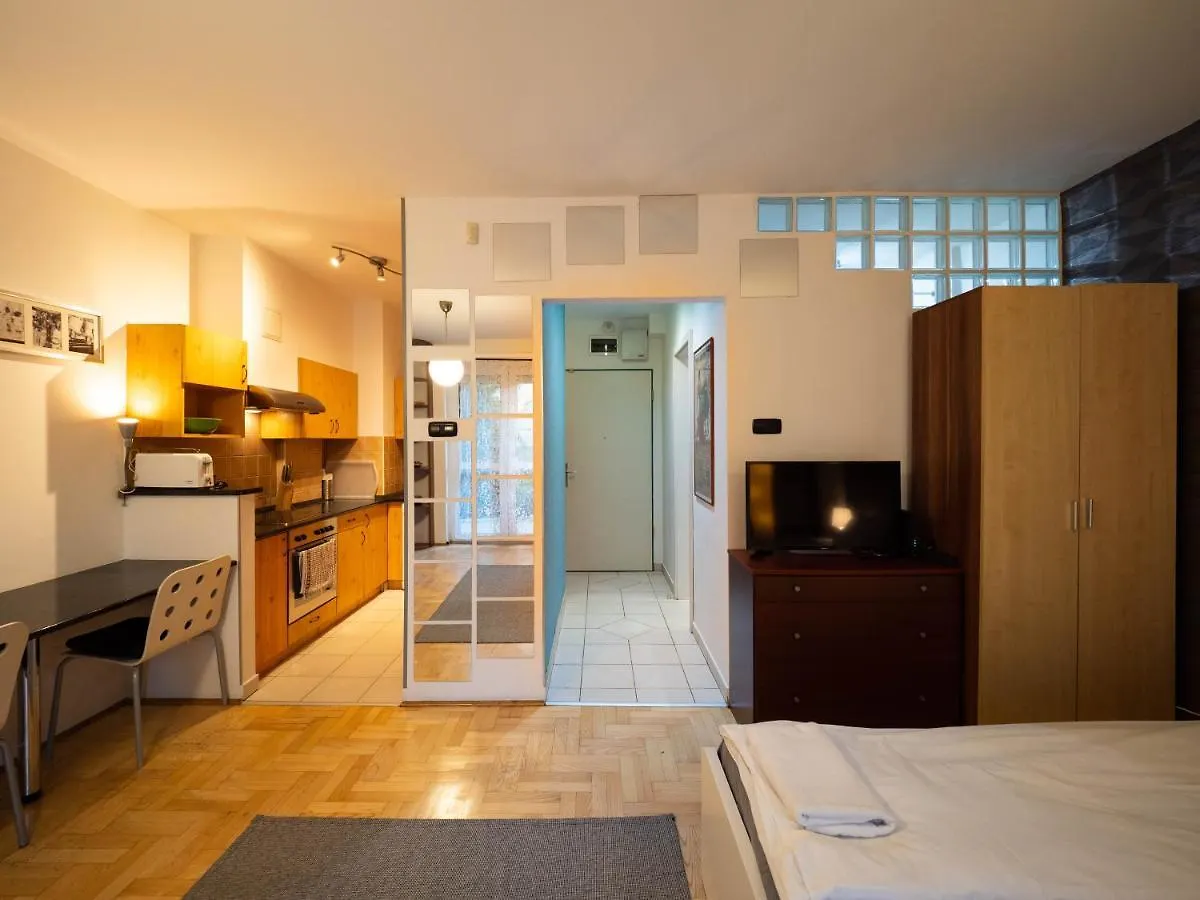 Apartment Super Cute Studio With Terrace Next To Gozsdu Passage Budapest