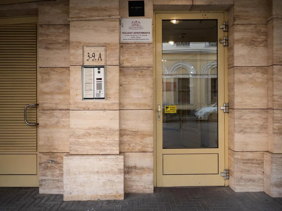 Super Cute Studio With Terrace Next To Gozsdu Passage Budapest 0*,